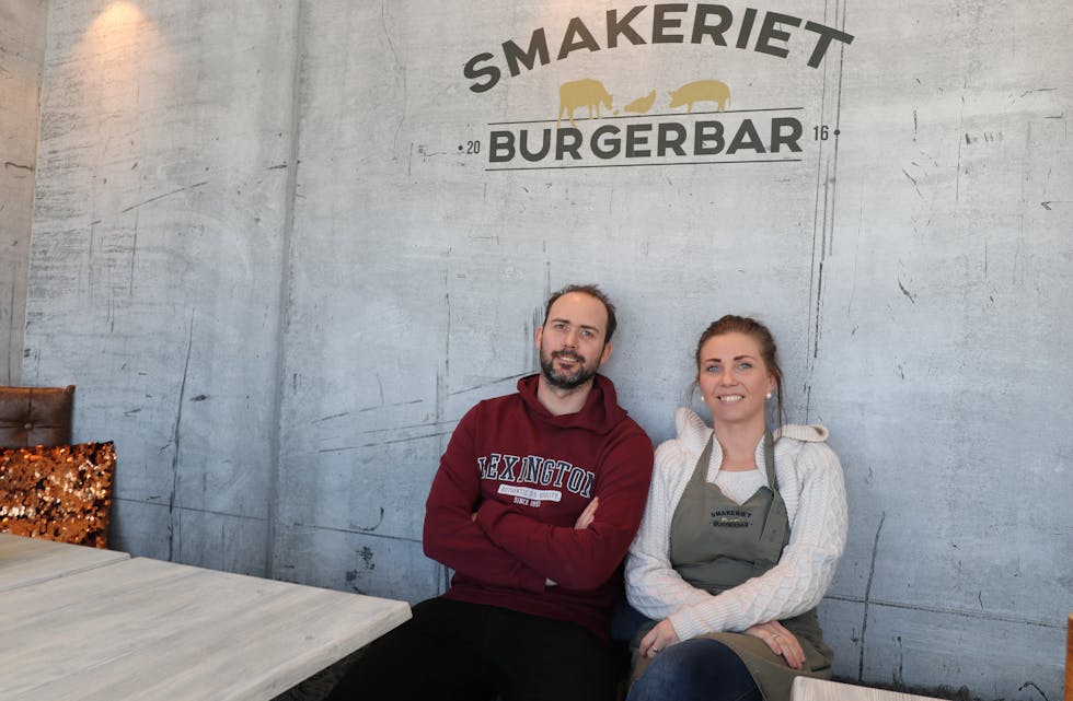 Ørjan og Cecilie Johannessen ved Smakeriet Burgerbar AS gler seg over ny restaurant på Geilo.