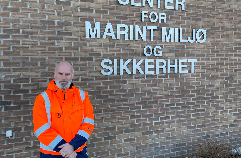Kjetil Aasebø er blant Kystverkets fremste menn i kampen mot ureining langs kysten. Foto: Privat.