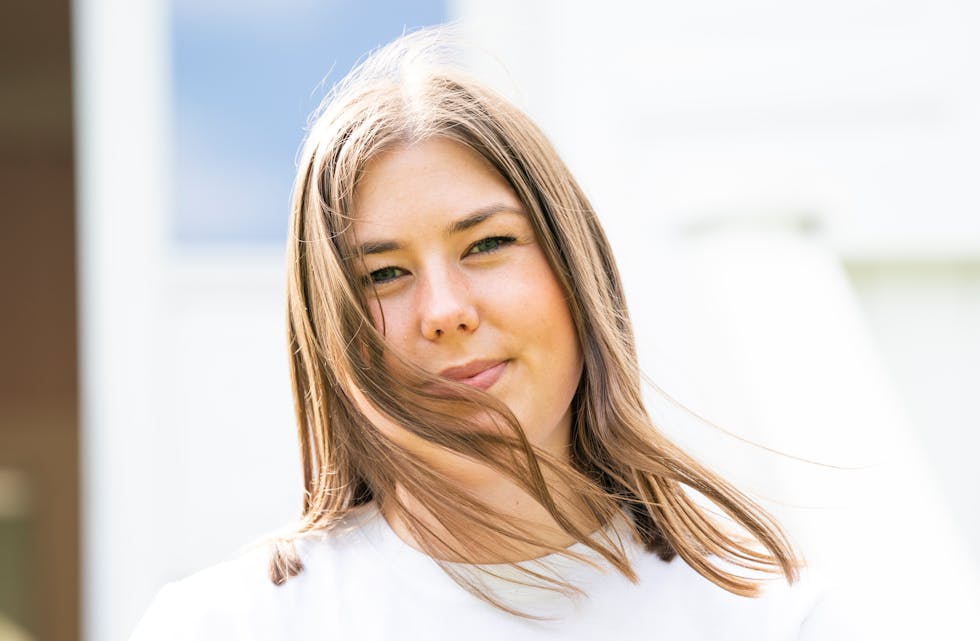 Leiar i AUF Astrid Hoem er glad for at Støre-regjeringa skal satse på psykisk helse for unge. Foto: Torstein Bøe / NTB